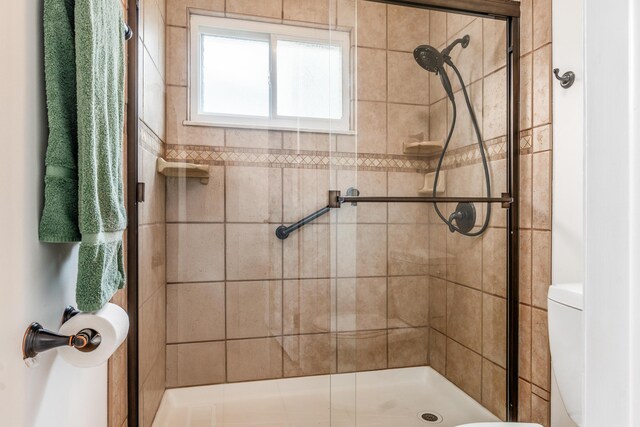 717 Birmingham Rd, Westerville, OH 43081 - full bathroom with a stall shower and toilet