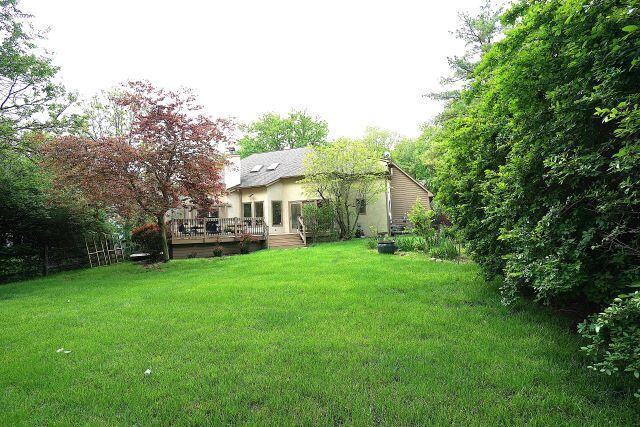 532 Woodview Rd, Westerville, OH 43081 - view of green lawn with a deck