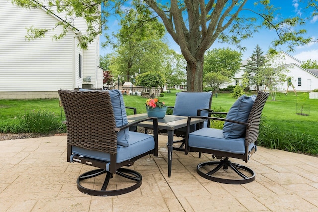4381 Grathrine Ct, Lewis Center, OH 43035 - view of patio / terrace