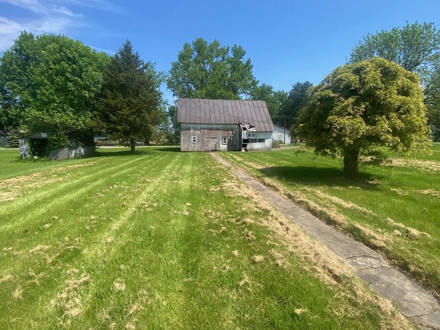 6 W Taylor St, Ashley, OH 43003 - photo 10