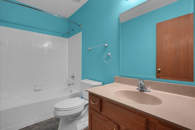 7209 Oliver Winchester Dr, Canal Winchester, OH 43110 - full bath with toilet, shower / bathtub combination, and vanity
