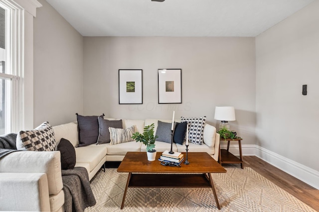 581 Kelton Ave, Columbus, OH 43205 - living area with baseboards and wood finished floors
