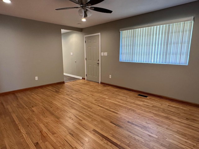 3128 Parsons Ave, Columbus, OH 43207 - empty room with ceiling fan, light wood-style flooring, baseboards, and recessed lighting