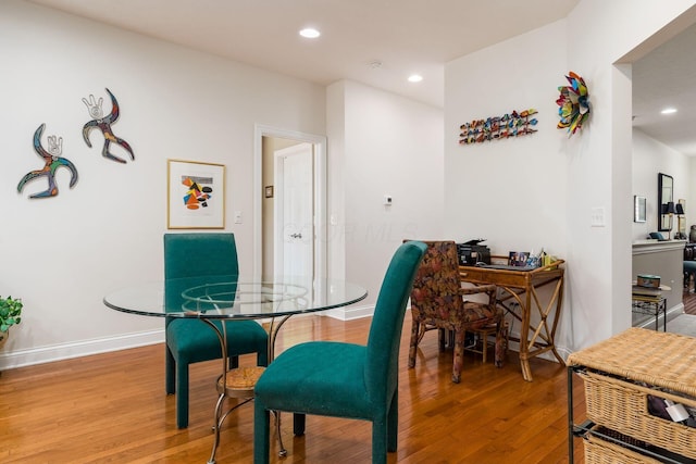 6227 Marias Point Ln, Columbus, OH 43213 - dining space with wood finished floors, recessed lighting, and baseboards