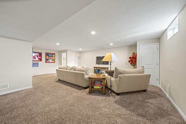 607 Green Forest Pl, Lithopolis, OH 43136 - living room with carpet, baseboards, and recessed lighting