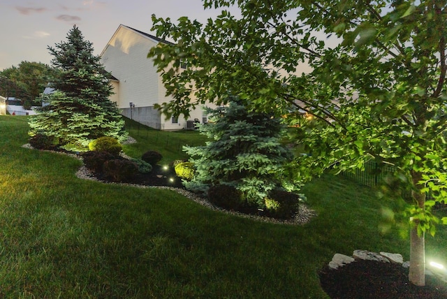 607 Green Forest Pl, Lithopolis, OH 43136 - view of grassy yard
