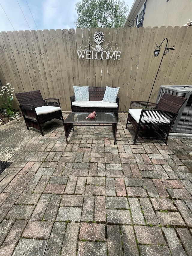 137 Tarryton Ct W Unit 24H, Columbus, OH 43228 - view of patio with fence and cooling unit