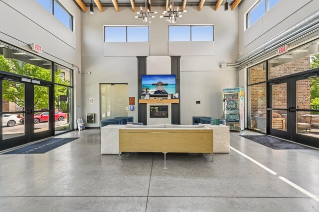 304 Cornelius St, Columbus, OH 43215 - community lobby featuring a high ceiling