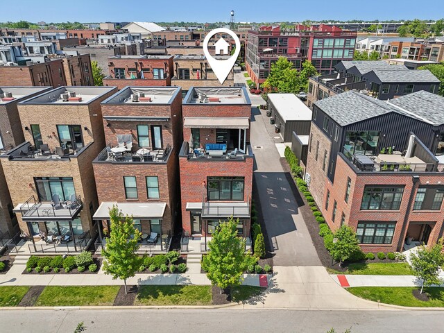 304 Cornelius St, Columbus, OH 43215 - view of building exterior with a residential view