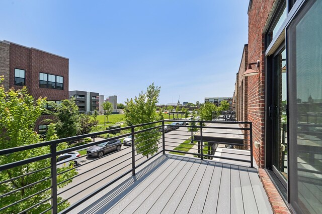 304 Cornelius St, Columbus, OH 43215 - view of balcony