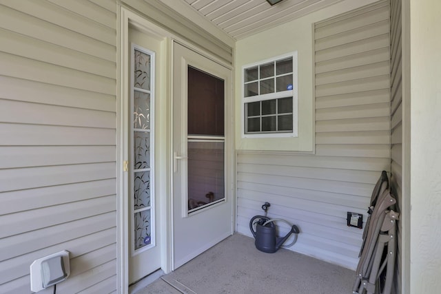 577 S Market St, Lithopolis, OH 43136 - view of exterior entry
