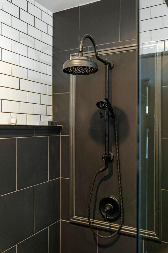 43-45 W Markison Ave, Columbus, OH 43207 - full bath featuring a stall shower