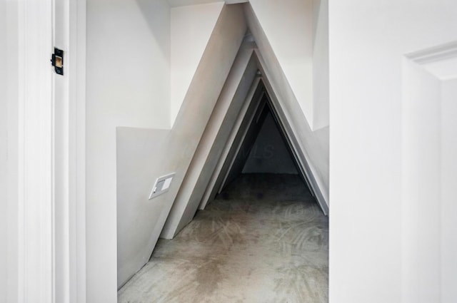 1940 Scioto Pointe Dr, Columbus, OH 43221 - hallway featuring carpet floors