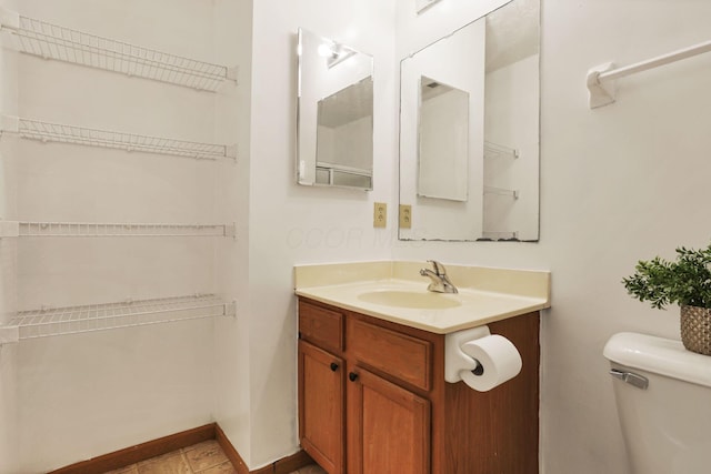 5504 Rothermund Dr, Canal Winchester, OH 43110 - bathroom with toilet and vanity