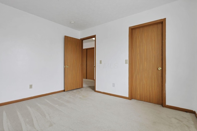 5504 Rothermund Dr, Canal Winchester, OH 43110 - unfurnished bedroom featuring carpet and baseboards