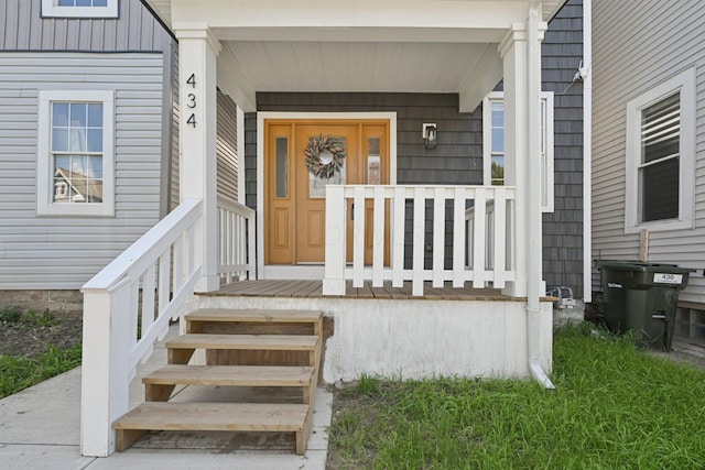 434 S Champion Ave, Columbus, OH 43205 - doorway to property featuring a porch