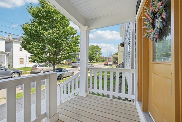 434 S Champion Ave, Columbus, OH 43205 - view of porch