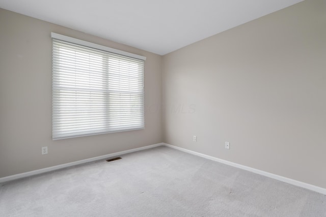 4526 Hoffman Farms Dr, Hilliard, OH 43026 - unfurnished room with baseboards and carpet