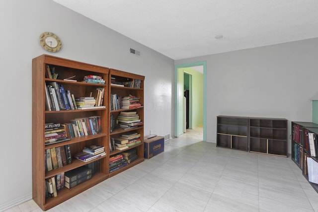 1703 Ringfield Dr, Galloway, OH 43119 - view of sitting room
