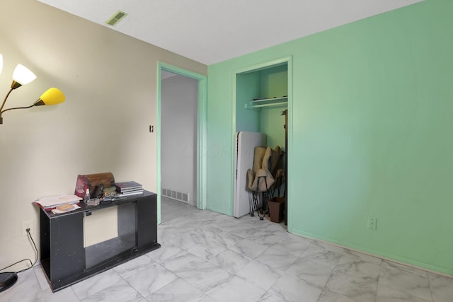 1703 Ringfield Dr, Galloway, OH 43119 - office space with light marble finish flooring