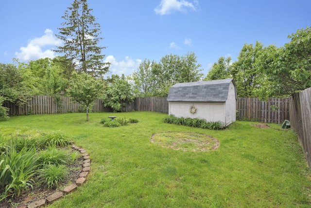 1703 Ringfield Dr, Galloway, OH 43119 - view of yard with a storage unit and an outbuilding