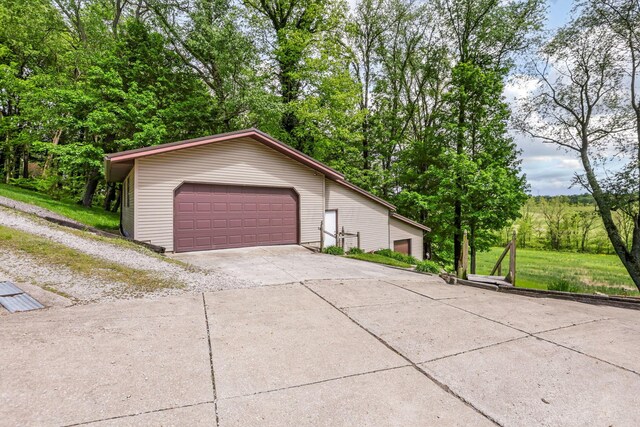 8485 Benson Rd NW, Carroll, OH 43112 - view of front of house featuring an outdoor structure and a detached garage