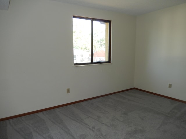 4143 Karl Rd Unit 214, Columbus, OH 43224 - unfurnished room with carpet floors and baseboards