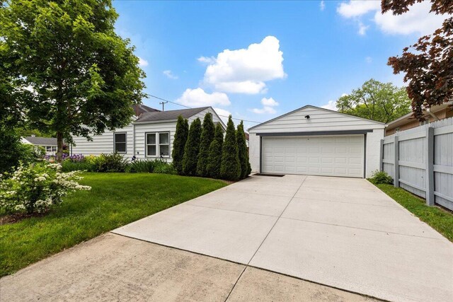 1200 Northridge Rd, Columbus, OH 43224 - view of front of house with a detached garage