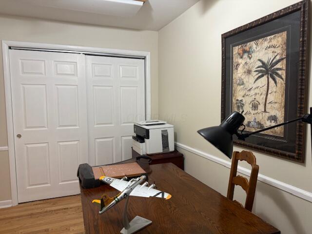 3145 Bembridge Rd, Columbus, OH 43221 - office space featuring light wood-style flooring