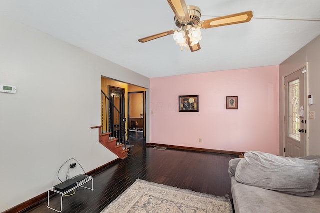 3479 Medina Ave, Columbus, OH 43224 - photo 9