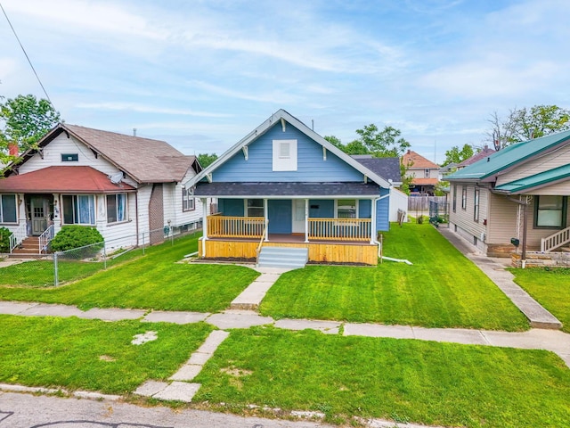 774 Congress St, Marion, OH 43302 - bungalow-style house featuring covered porch