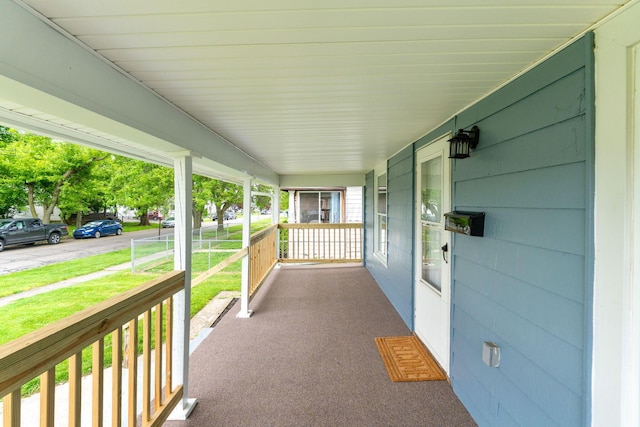 774 Congress St, Marion, OH 43302 - covered porch with a yard