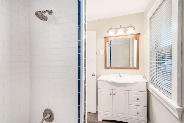 full bathroom featuring vanity