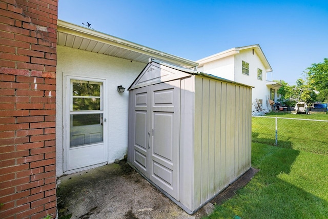 738 Stinson Dr, Columbus, OH 43214 - view of shed