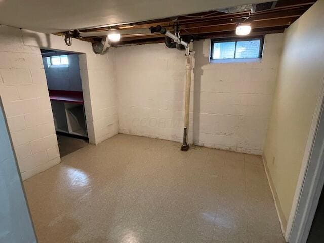 635 E Dominion Blvd, Columbus, OH 43214 - basement with healthy amount of natural light