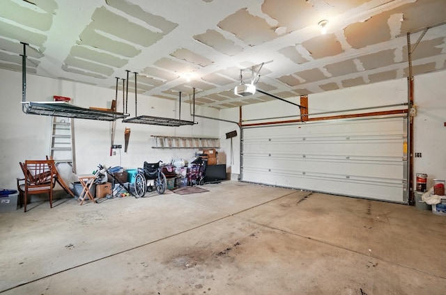 9820 Heimberger Rd NW, Baltimore, OH 43105 - garage with a garage door opener