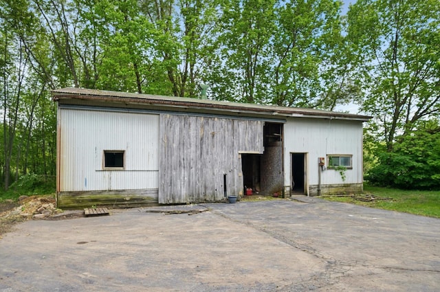 9820 Heimberger Rd NW, Baltimore, OH 43105 - view of pole building