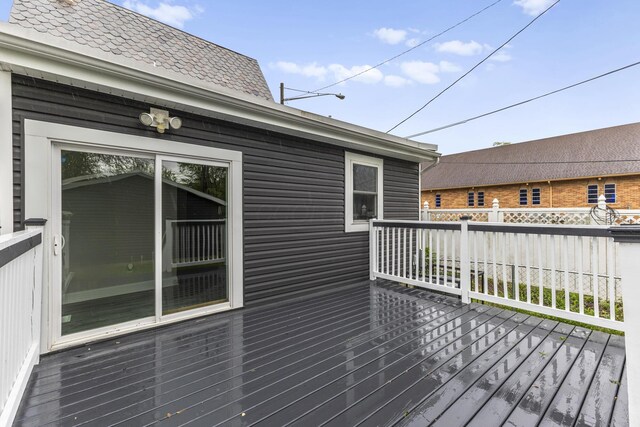1093 E Long St, Columbus, OH 43203 - view of wooden terrace