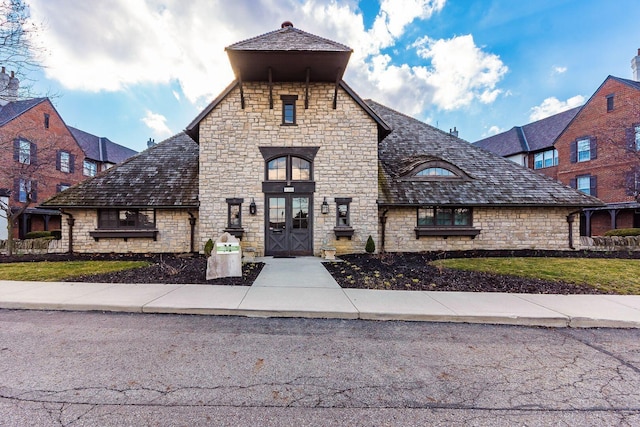 6077 Craughwell Ln, Dublin, OH 43017 - view of front of house with stone siding