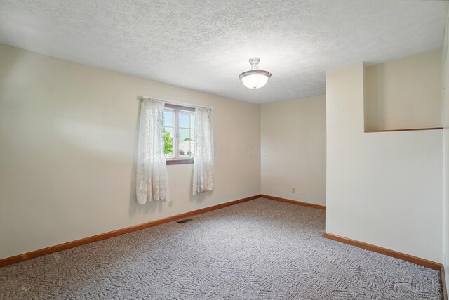 5870 Brook Rd NW, Baltimore, OH 43105 - carpeted spare room with baseboards