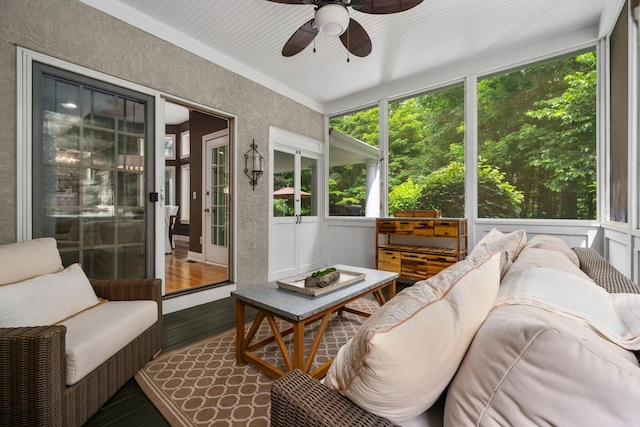 712 Riverbend Ave, Powell, OH 43065 - sunroom featuring plenty of natural light, a ceiling fan, and an outdoor hangout area