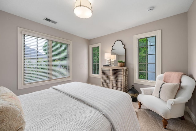 712 Riverbend Ave, Powell, OH 43065 - carpeted bedroom featuring baseboards