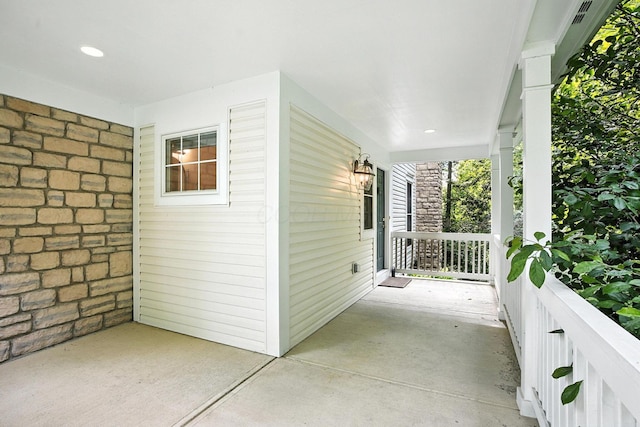 1223 Sanctuary Pl, Columbus, OH 43230 - view of covered porch