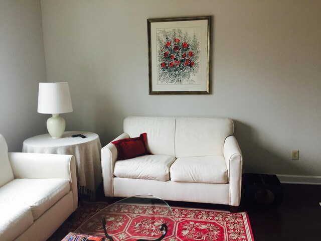 382 E Town St, Columbus, OH 43215 - view of living area