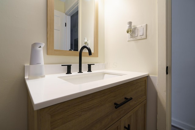 277 Lear St Unit 11, Columbus, OH 43206 - bathroom featuring vanity