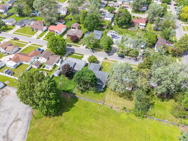 4861 Warminster Dr, Columbus, OH 43232 - aerial view of property and surrounding area with nearby suburban area