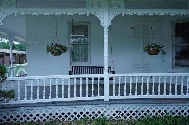 7 W Columbust St, Lithopolis, OH 43136 - doorway to property with covered porch