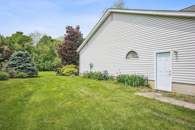 4217 Caswell Rd, Johnstown, OH 43031 - view of property exterior featuring a yard
