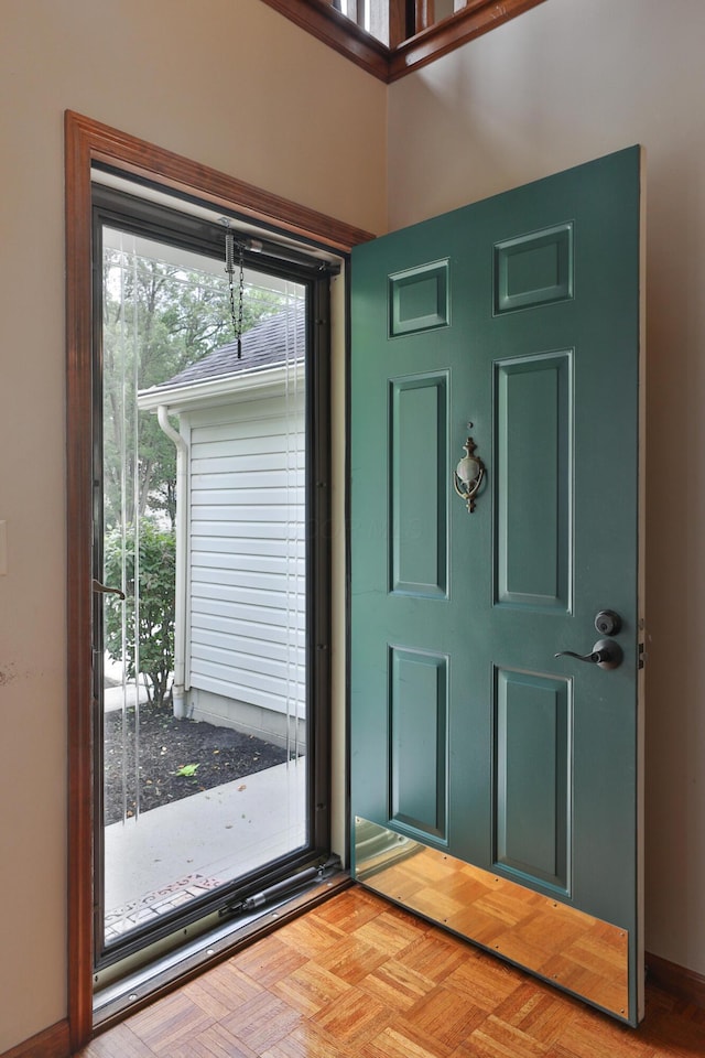 587 Center Woods Dr, Columbus, OH 43214 - foyer entrance with plenty of natural light