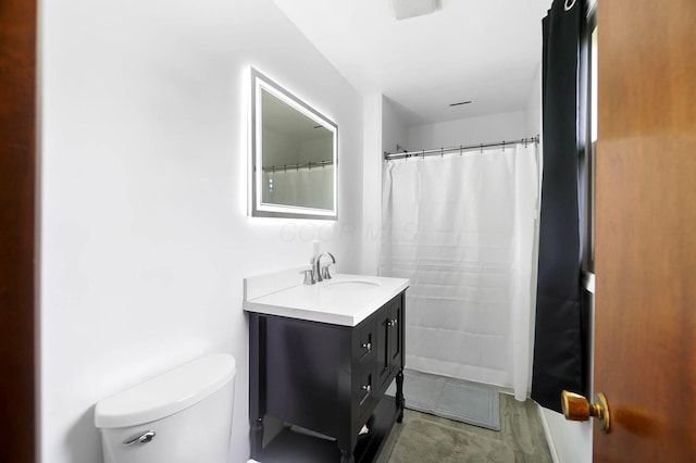 3865 Anderson Rd, Circleville, OH 43113 - bathroom with vanity and toilet